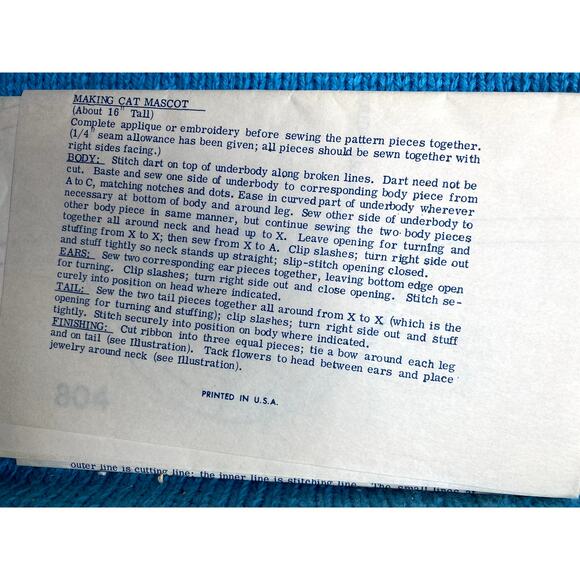 Sewing pattern 804 Long neck Plush cat 1950s 16in tall - Picture 3 of 5